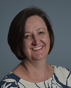 Dr M Kirsten